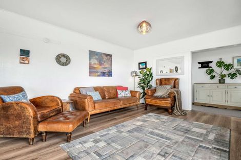 Photo of property in 49 Harbour Road, Ohope, 3121