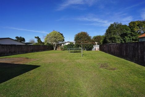 Photo of property in 126 Fairfield Road, Fairfield, Hamilton, 3214