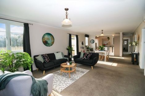 Photo of property in 421b Mangorei Road, Highlands Park, New Plymouth, 4312