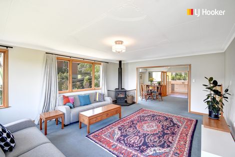 Photo of property in 15 Bayne Terrace, Macandrew Bay, Dunedin, 9014