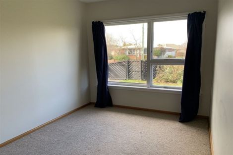 Photo of property in 8 Brent Place, Papanui, Christchurch, 8053