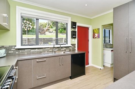 Photo of property in 28 Parklands Drive, Huntsbury, Christchurch, 8022