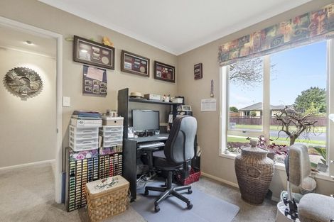 Photo of property in 1 Aylesbury Court, Rototuna North, Hamilton, 3210