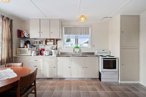 Photo of property in 1 Moa Place, Tokoroa, 3420