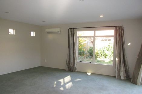 Photo of property in 2/35 Parade Court, Addington, Christchurch, 8024