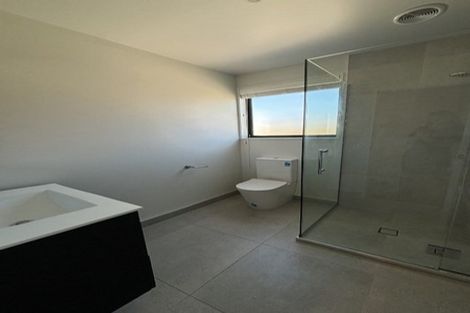 Photo of property in 2/325 Lincoln Road, Addington, Christchurch, 8024