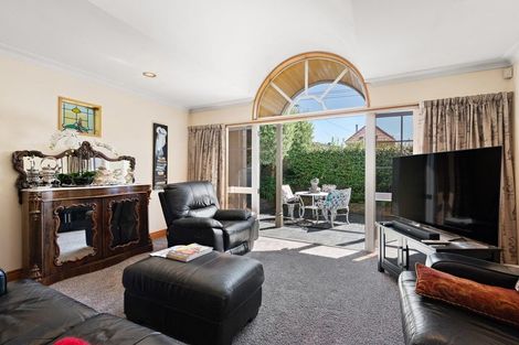 Photo of property in 28 Ings Avenue, Saint Clair, Dunedin, 9012