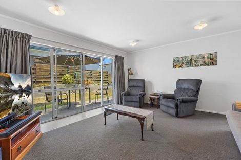 Photo of property in 63 Golf Road, Mount Maunganui, 3116