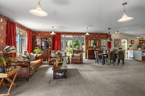 Photo of property in 211 Smart Road, Hillsborough, New Plymouth, 4372