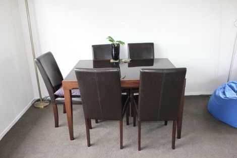 Photo of property in 1/104 Arran Road, Browns Bay, Auckland, 0630