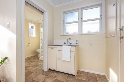Photo of property in 5 Sydney Street, Palmerston North, 4414