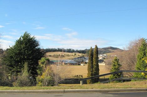 Photo of property in 93 Totara Terrace, Wanaka, 9305