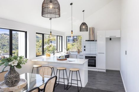 Photo of property in 37 Whareora Terrace, Cashmere, Christchurch, 8022