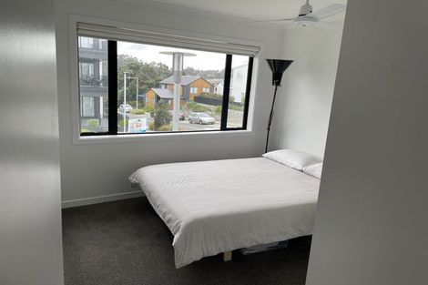 Photo of property in 2 Frank Gill Road, Hobsonville, Auckland, 0616