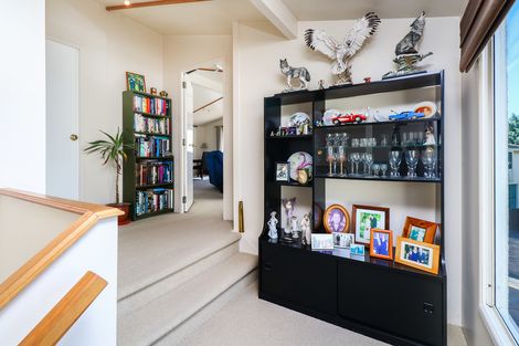 Photo of property in 80h Tirimoana Road, Te Atatu South, Auckland, 0602