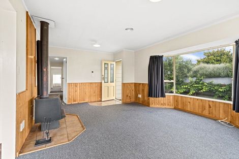 Photo of property in 3 Kirkcaldie Grove, Levin, 5510