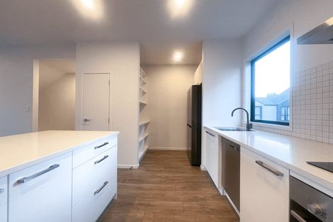 Photo of property in 22 Tahuhu Road, Mount Wellington, Auckland, 1062