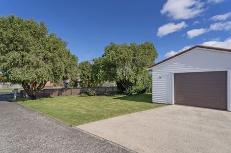 Photo of property in 28 Springbok Avenue, Whitianga, 3510