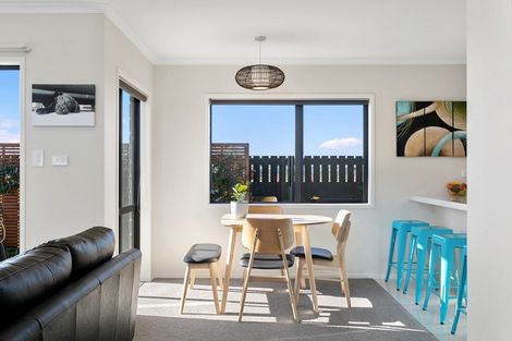 Photo of property in 24 Marion Crescent, Papamoa Beach, Papamoa, 3118