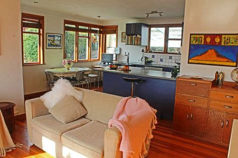 Photo of property in 1/102 Beresford Street, Bayswater, Auckland, 0622
