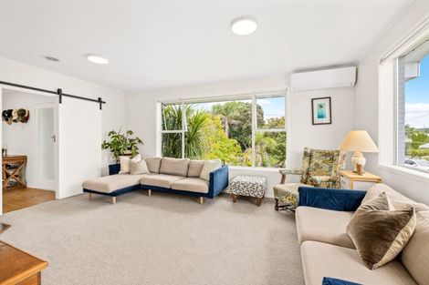 Photo of property in 10 Williams Crescent, Point Wells, Warkworth, 0986