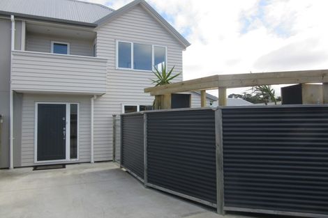 Photo of property in 8 Stone Street, Miramar, Wellington, 6022