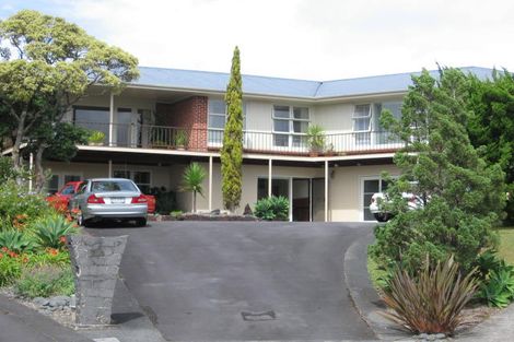 Photo of property in 17 Red Bluff Rise, Campbells Bay, Auckland, 0630