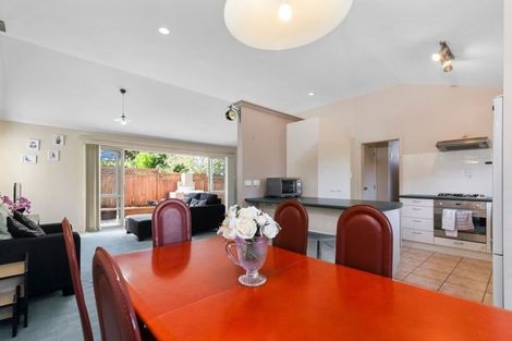 Photo of property in 1/13 Edgeworth Road, Glenfield, Auckland, 0629