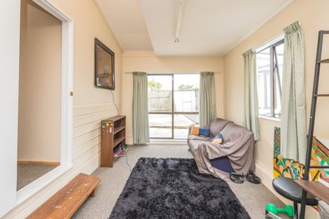 Photo of property in 82 Treadwell Street, Springvale, Whanganui, 4501