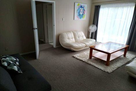 Photo of property in 18 Maxwelton Drive, Mairangi Bay, Auckland, 0630