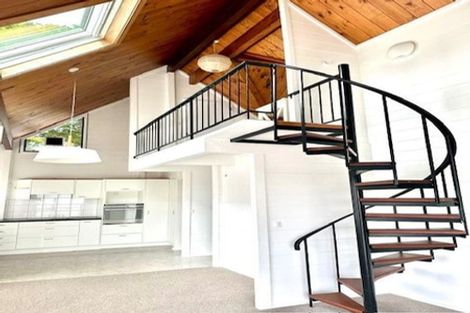 Photo of property in 1/14 Garadice Road, Rothesay Bay, Auckland, 0630