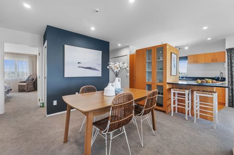 Photo of property in 6/1086 Papamoa Beach Road, Papamoa Beach, Papamoa, 3118