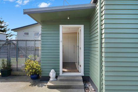 Photo of property in 32a Oceanbeach Road, Mount Maunganui, 3116