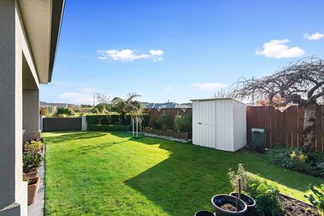Photo of property in 6 Okarito Avenue, Levin, 5510