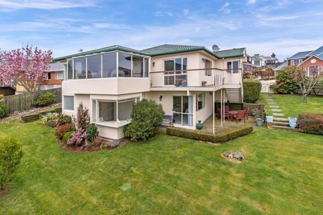 Photo of property in 3 Oberg Lane, Westmorland, Christchurch, 8025