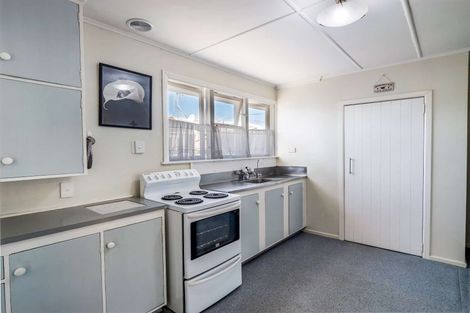 Photo of property in 18 Rimu Street, Gonville, Whanganui, 4501