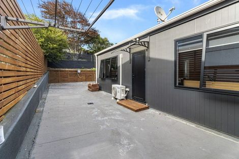 Photo of property in 17 Parsons Street, Vogeltown, New Plymouth, 4310