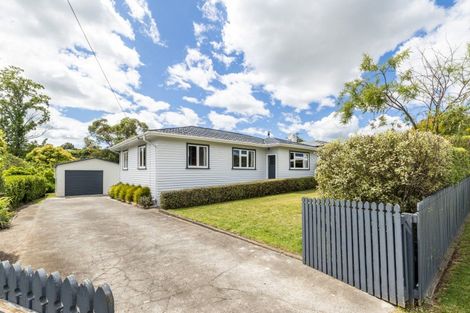 Photo of property in 17 Plassey Street, Havelock North, 4130