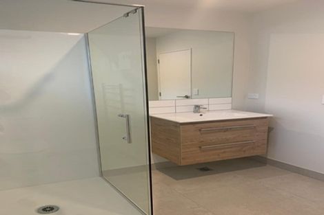 Photo of property in 7/48 Glen Road, Stokes Valley, Lower Hutt, 5019