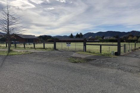 Photo of property in 8 Ewen Place, Hanmer Springs, 7334