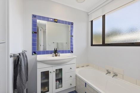 Photo of property in 20 Fenchurch Grove, Stokes Valley, Lower Hutt, 5019