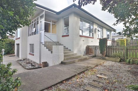 Photo of property in 2 Clyde Street, Gore, 9710