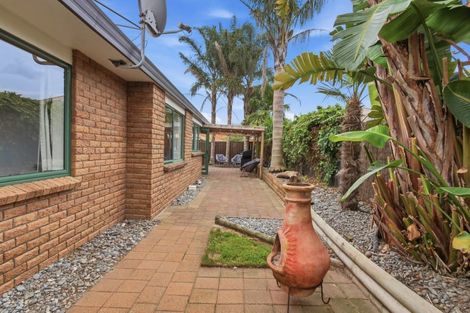 Photo of property in 52 Blake Boulevard, Papamoa Beach, Papamoa, 3118