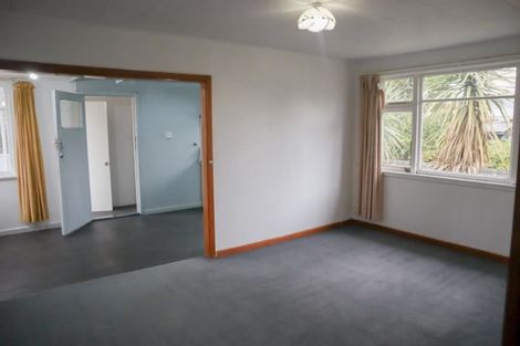 Photo of property in 112 Avonhead Road, Avonhead, Christchurch, 8042