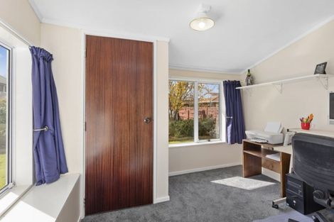 Photo of property in 13 Whites Line West, Woburn, Lower Hutt, 5010