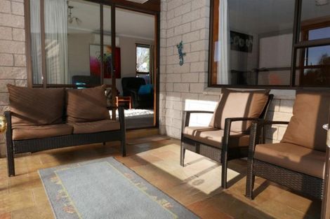 Photo of property in 2/8 James Condon Place, Redwood, Christchurch, 8051