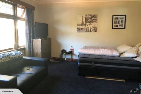 Photo of property in 43 Glen Road, Mornington, Dunedin, 9011