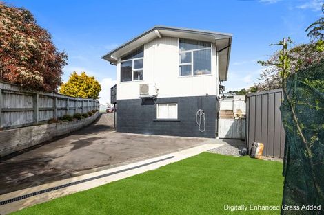 Photo of property in 33 Maratahu Street, Westown, New Plymouth, 4310