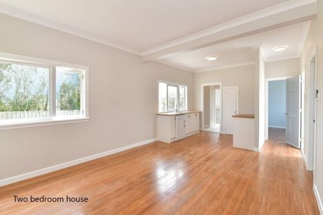 Photo of property in 323 South Head Road, South Head, Helensville, 0874