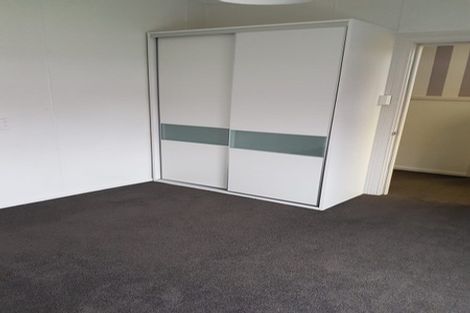 Photo of property in 180 Springfield Road, St Albans, Christchurch, 8014